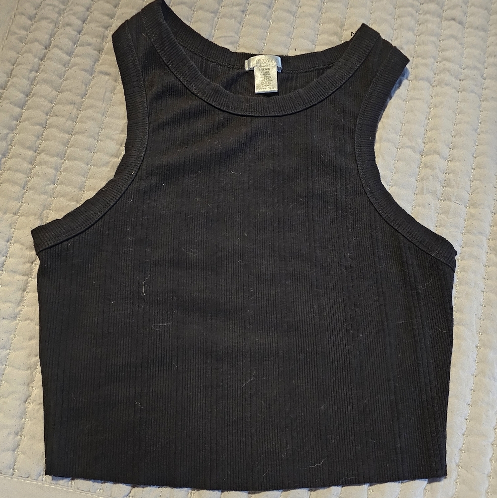 Bozzolo women's crop top size medium, black